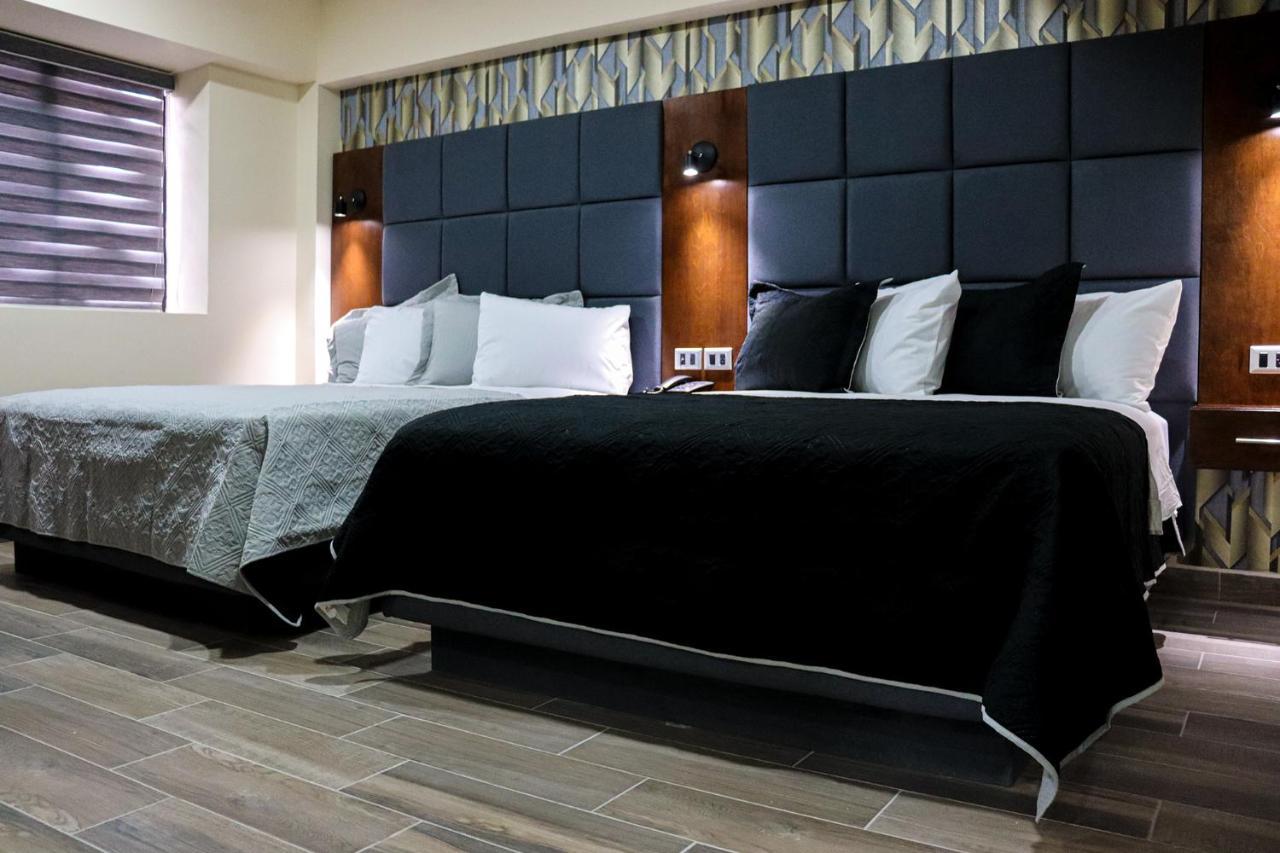 Hotel Mision 11 Tijuana Buitenkant foto